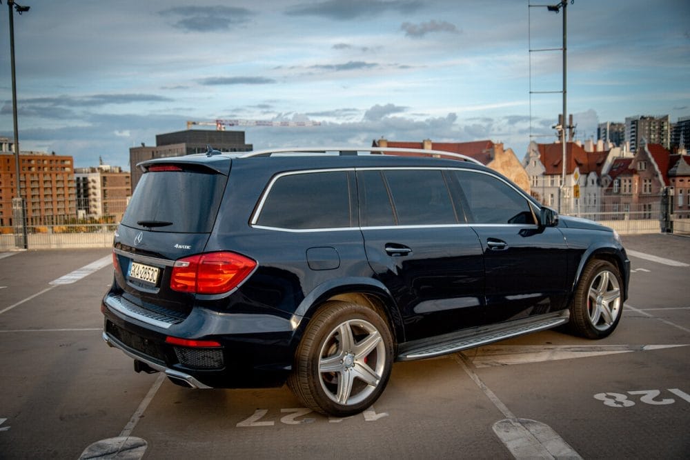 Mercedes GL 550 - wypożyczalnia samochodów Gdańsk