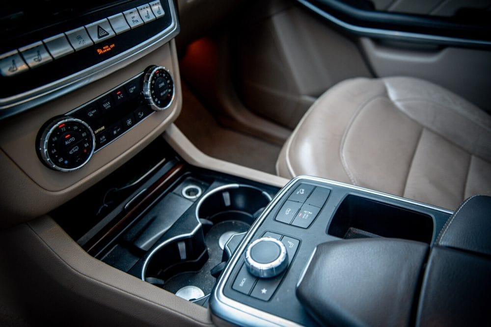 Mercedes GL 550 - wypożyczalnia samochodów Gdańsk