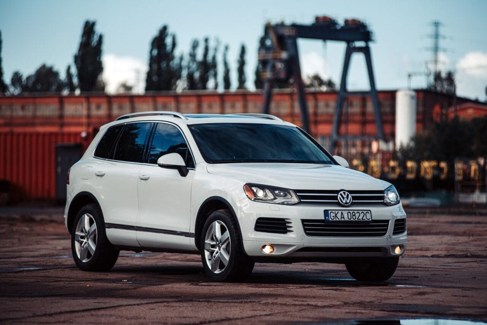 Volkswagen Touareg 3.6L - wypożyczalnia samochodów Gdańsk