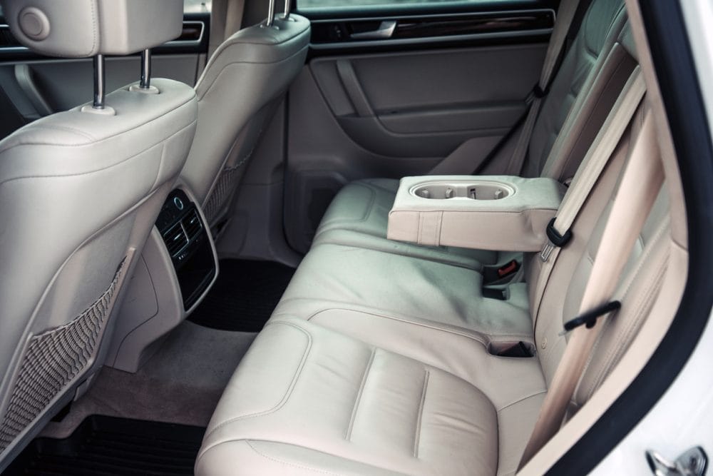 Volkswagen Touareg 3.6L - wypożyczalnia samochodów Gdańsk