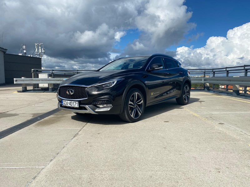 Infiniti QX30 LUXE TECH: samochód dla ludzi aktywnych
