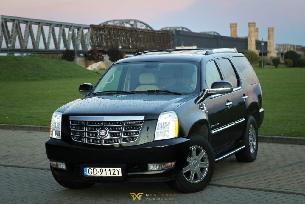 Cadillac Escalade Mestenza wypożyczalnia samochodów Rafał Grzebin