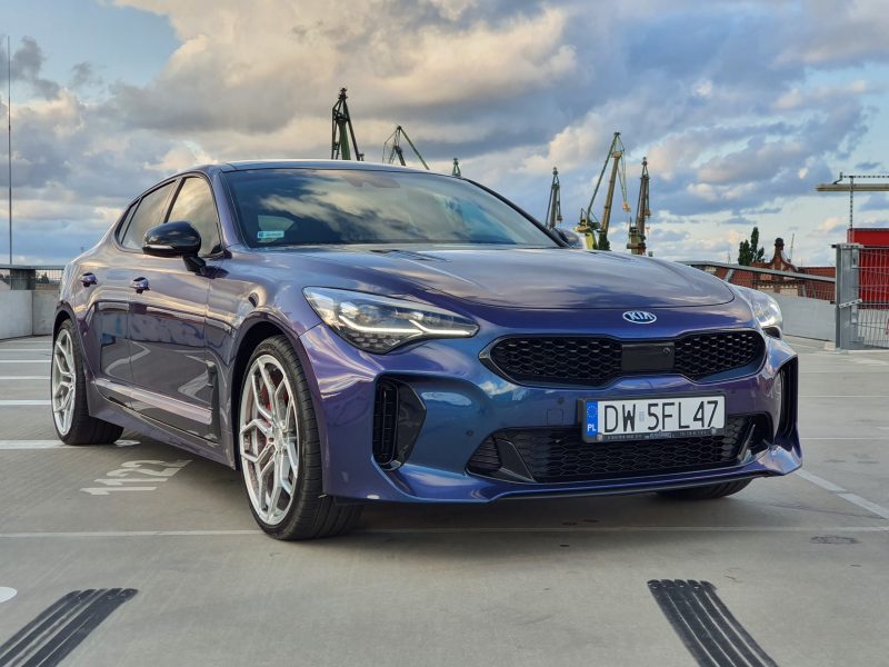 Kia Stinger: przyjemność z jazdy i sportowe doznania na najwyższym poziomie