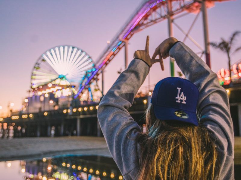 Podróżowanie po parkach rozrywki w Polsce – gdzie znaleźć najlepsze atrakcje dla całej rodziny?