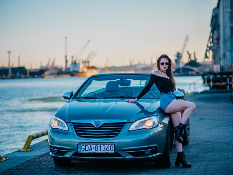 Zakochaj się w Lancia Flavia Cabrio: luksus i styl po włosku