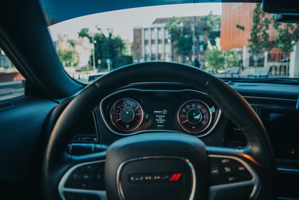 Dodge Challenger 3.6 V6 - wypożyczalnia samochodów Gdańsk