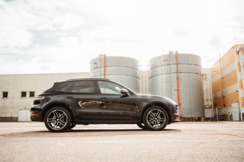 Wypożyczalnia samochodów Porsche Macan Gdańsk
